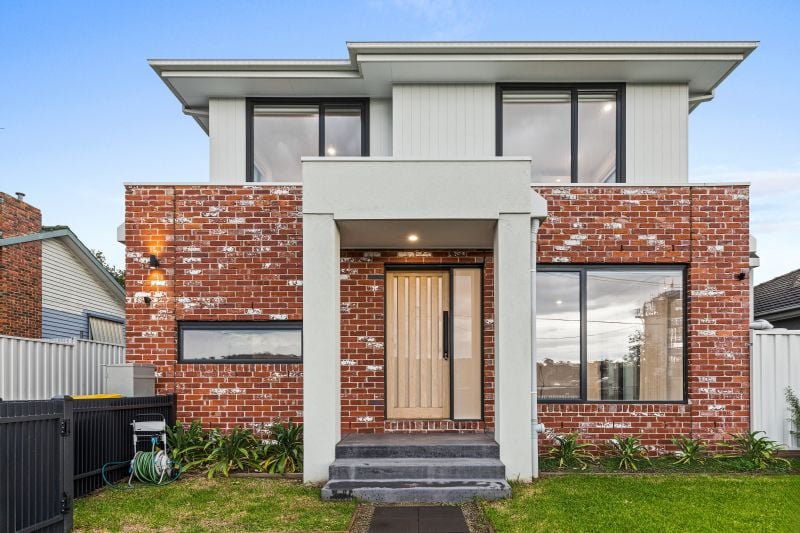 1/15 Greensborough Road, Rosanna