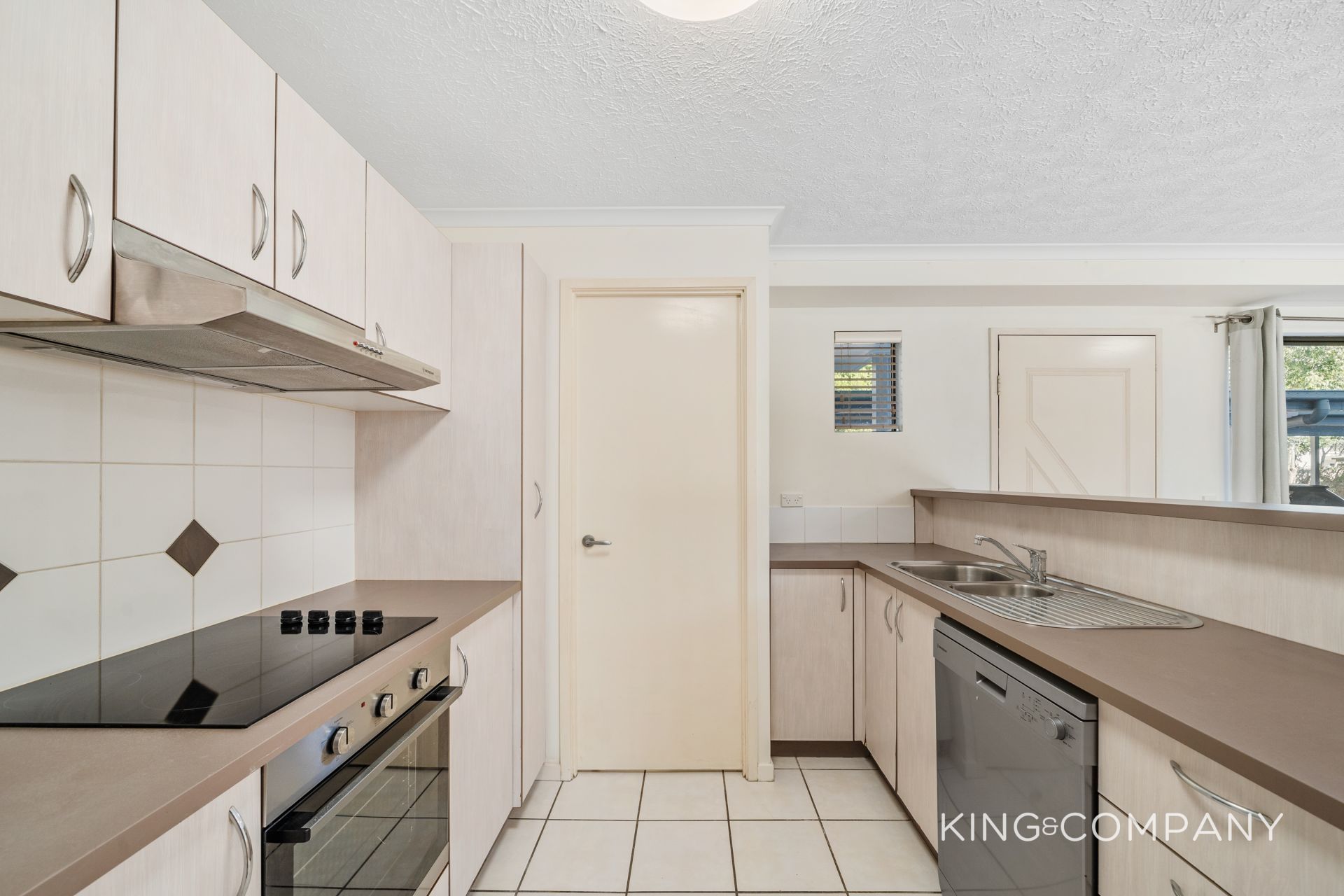 21/66 University Drive, Meadowbrook, Meadowbrook - Thumbnail 3