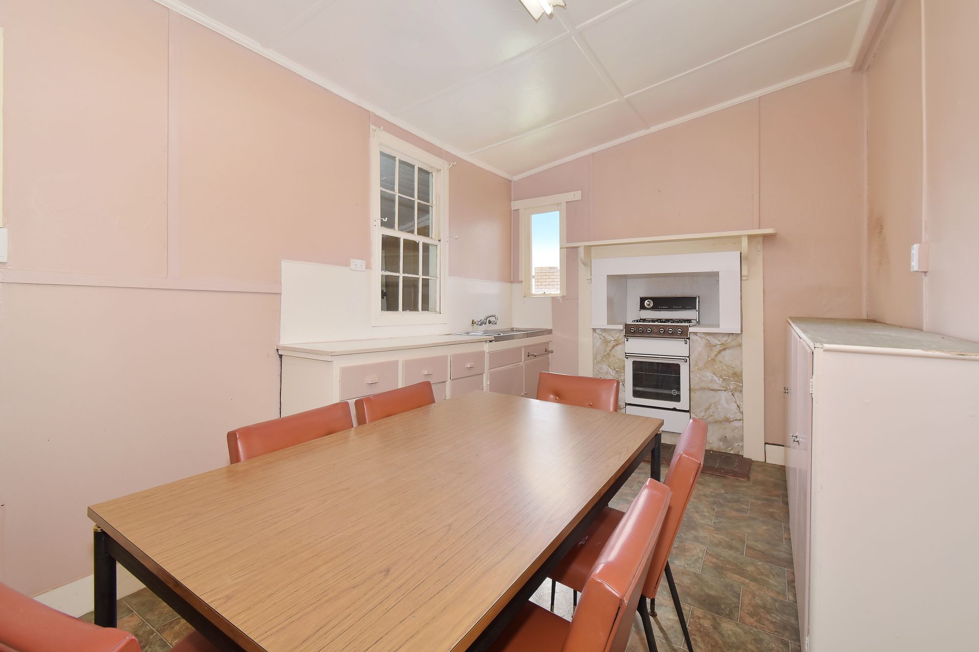 45 Burke Street, Maryborough - Thumbnail 3