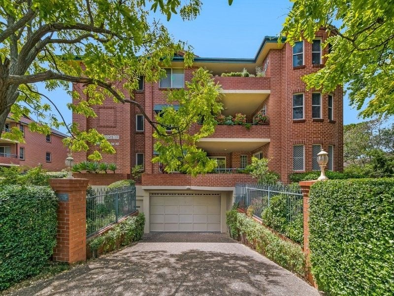 2/210 Willarong Road CARINGBAH 2229