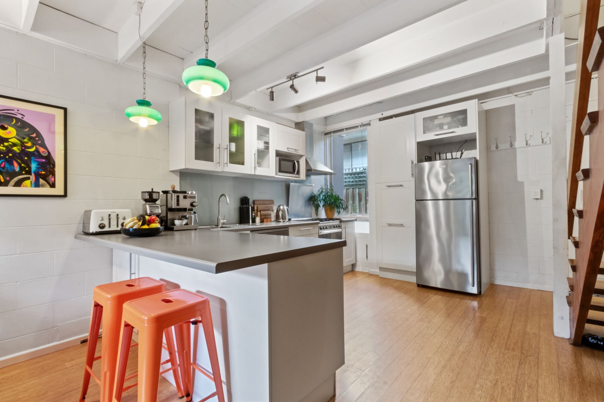 Charming 2 Bedroom, Townhouse!