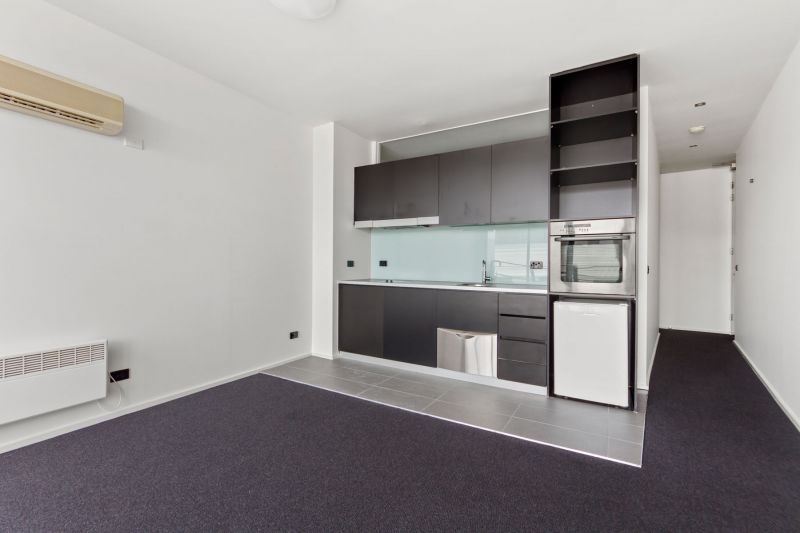 11/186 Barkly Street, St Kilda - Thumbnail 2