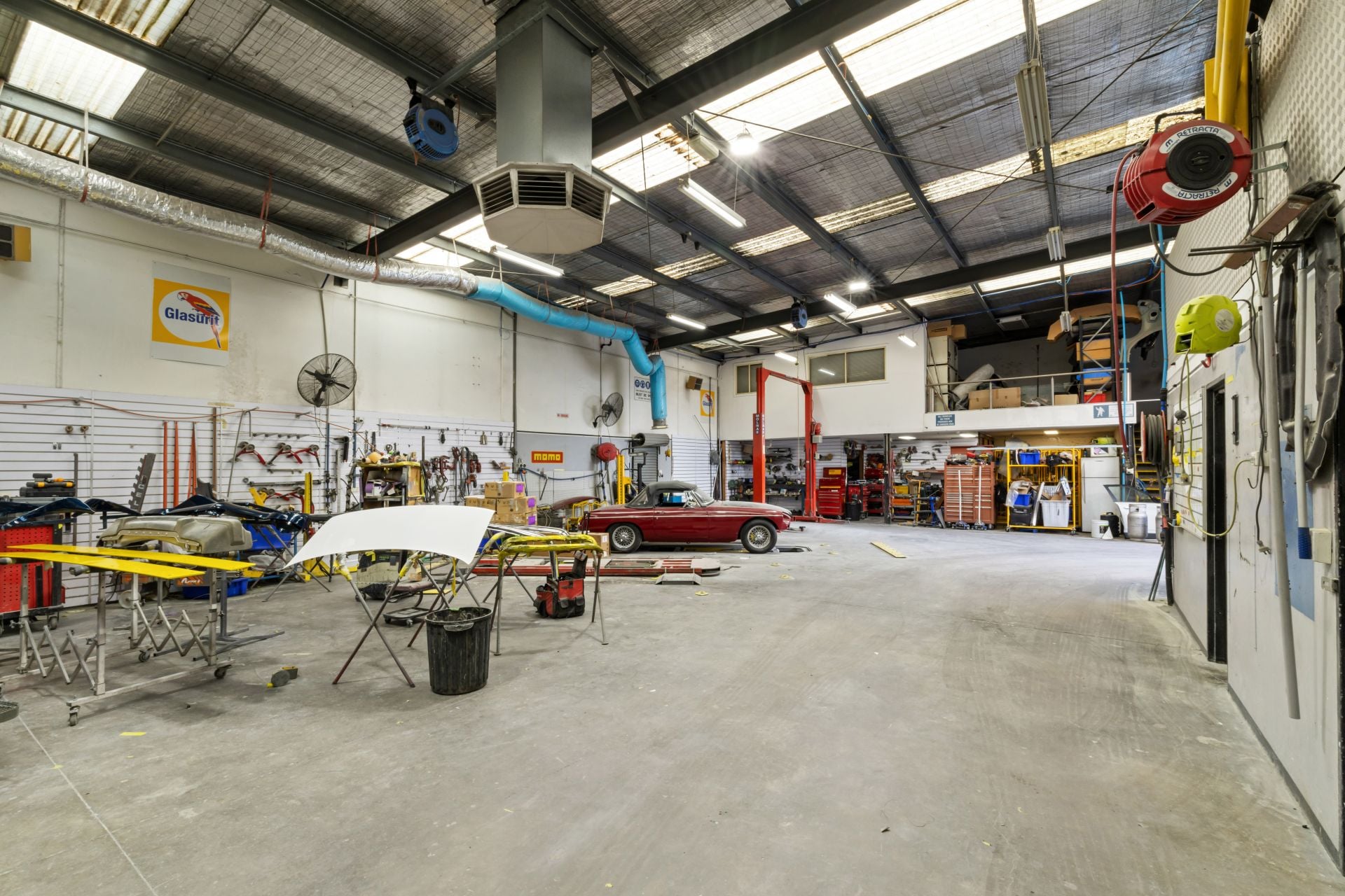 Secure 440m2 (approx.) Industrial Warehouse / Panel Shop