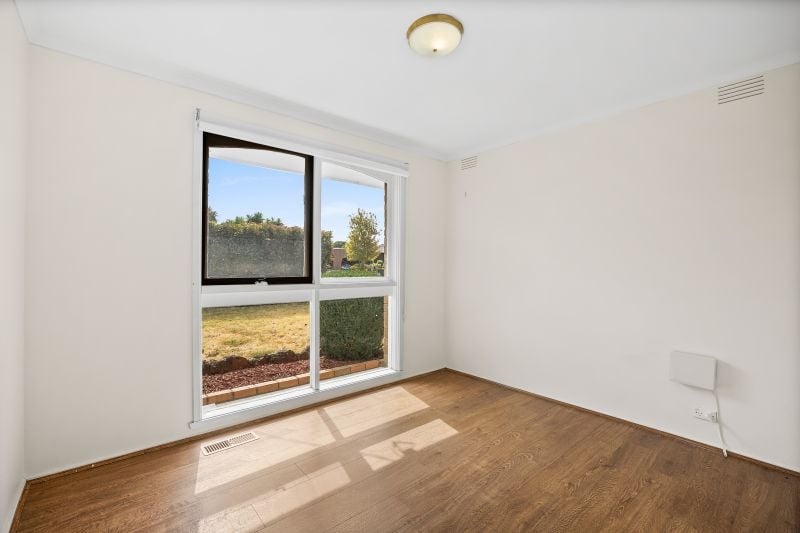 15 Peppercorn Parade, Epping