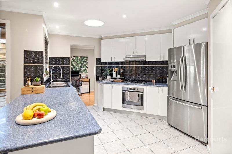 4 Egerton Way, Delahey