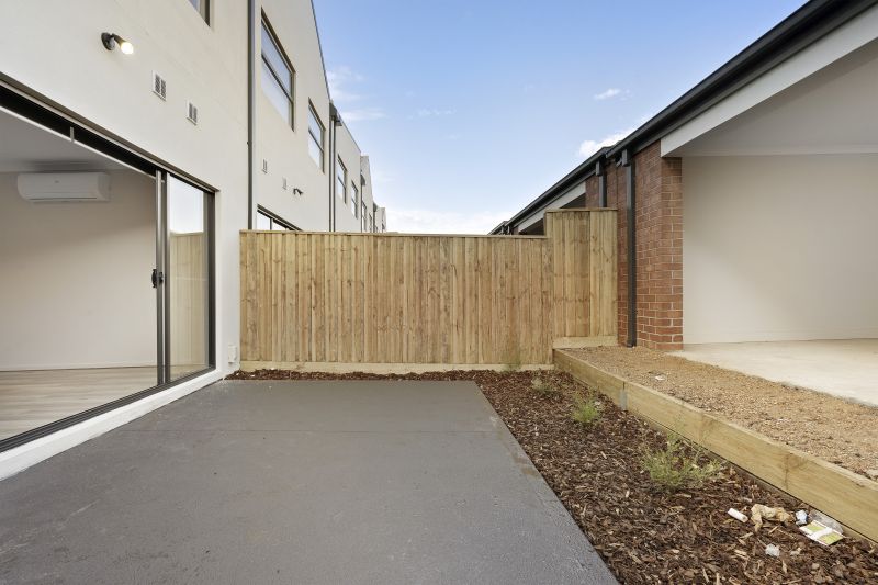 52 Wanderer Circuit, Wollert