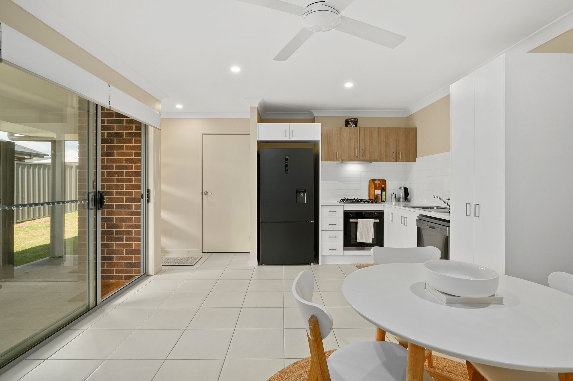 1 & 2/42 Dianella Crescent, Paxton NSW, Paxton - Thumbnail 4