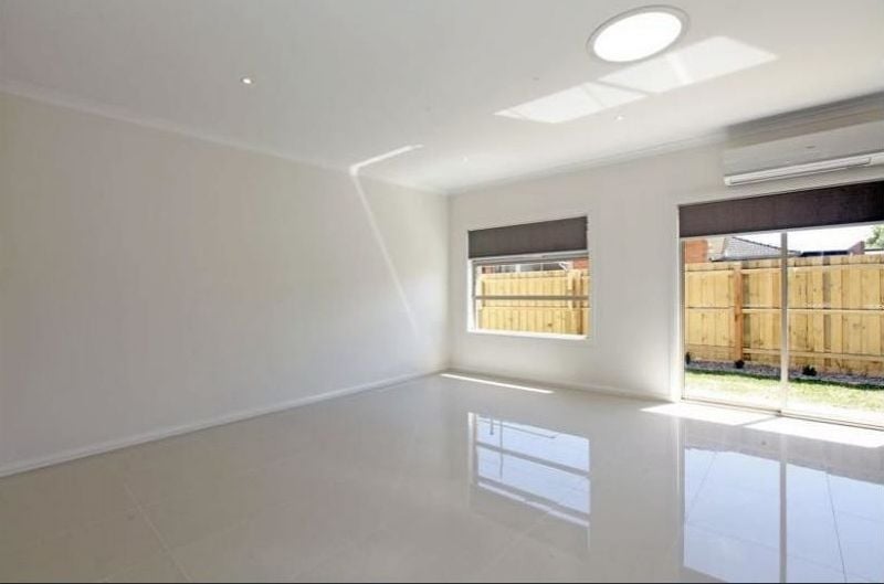 9 Myrtle Street, Thomastown