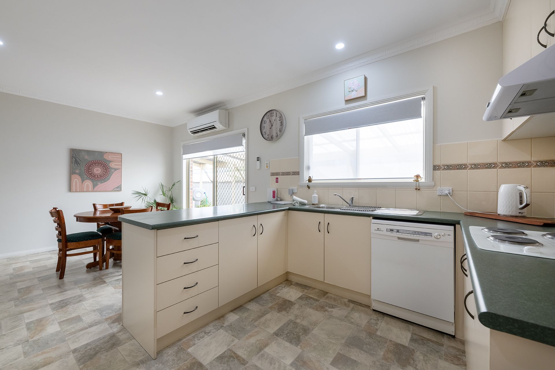 2/3 Rose Street, Horsham, Horsham - Thumbnail 6
