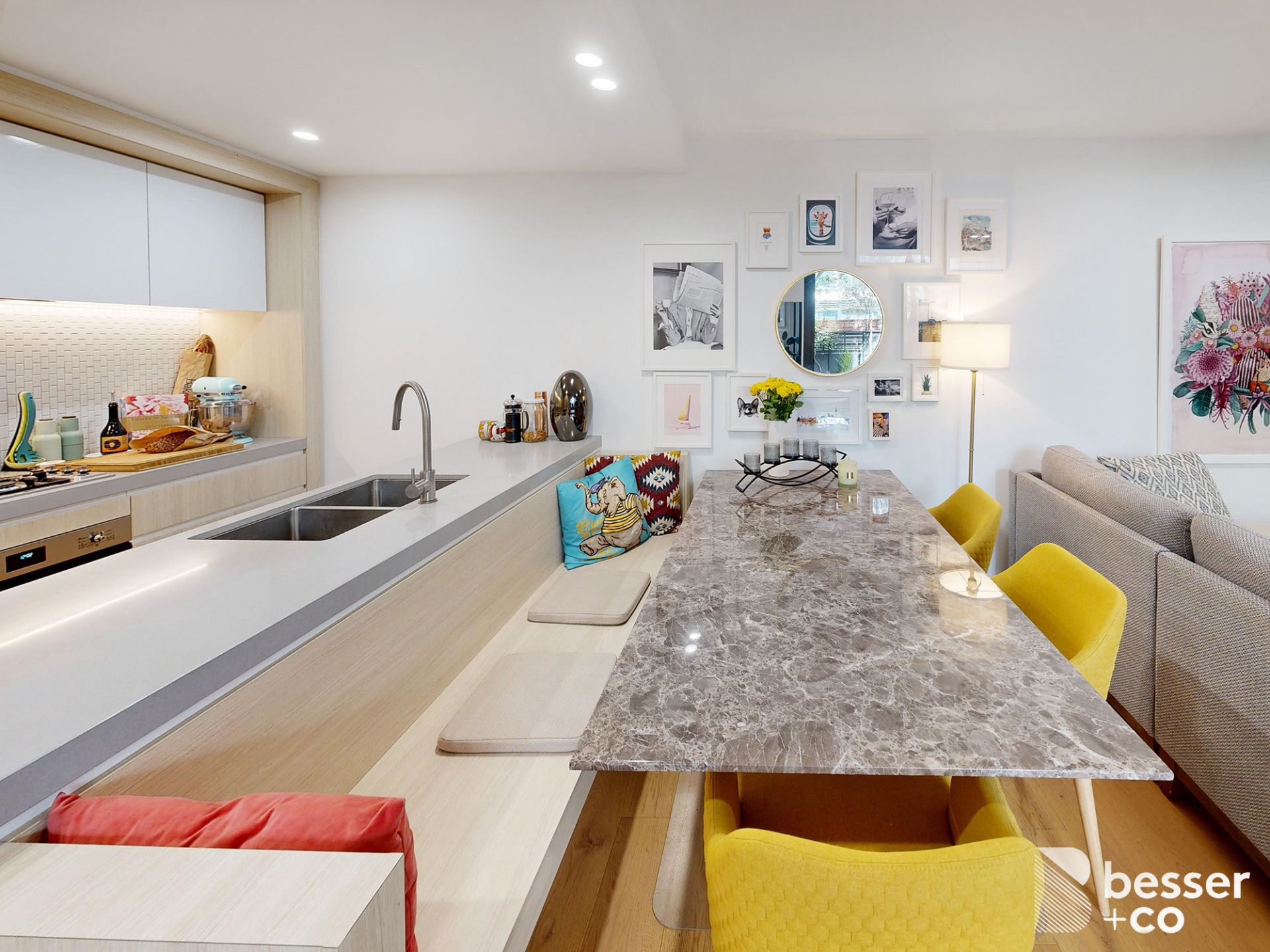 2/22 Pakington Street, St Kilda - Thumbnail 2
