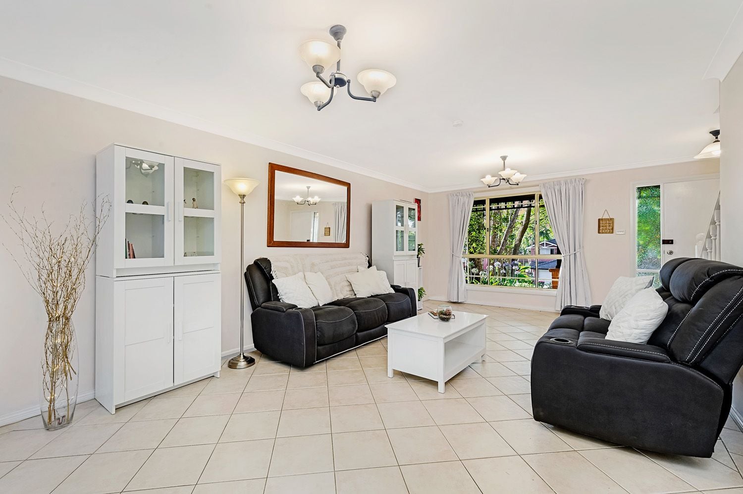 16 Doulton Drive, Cherrybrook, Cherrybrook - Thumbnail 3