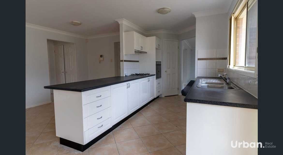 Aberglasslyn 81 Budgeree Drive