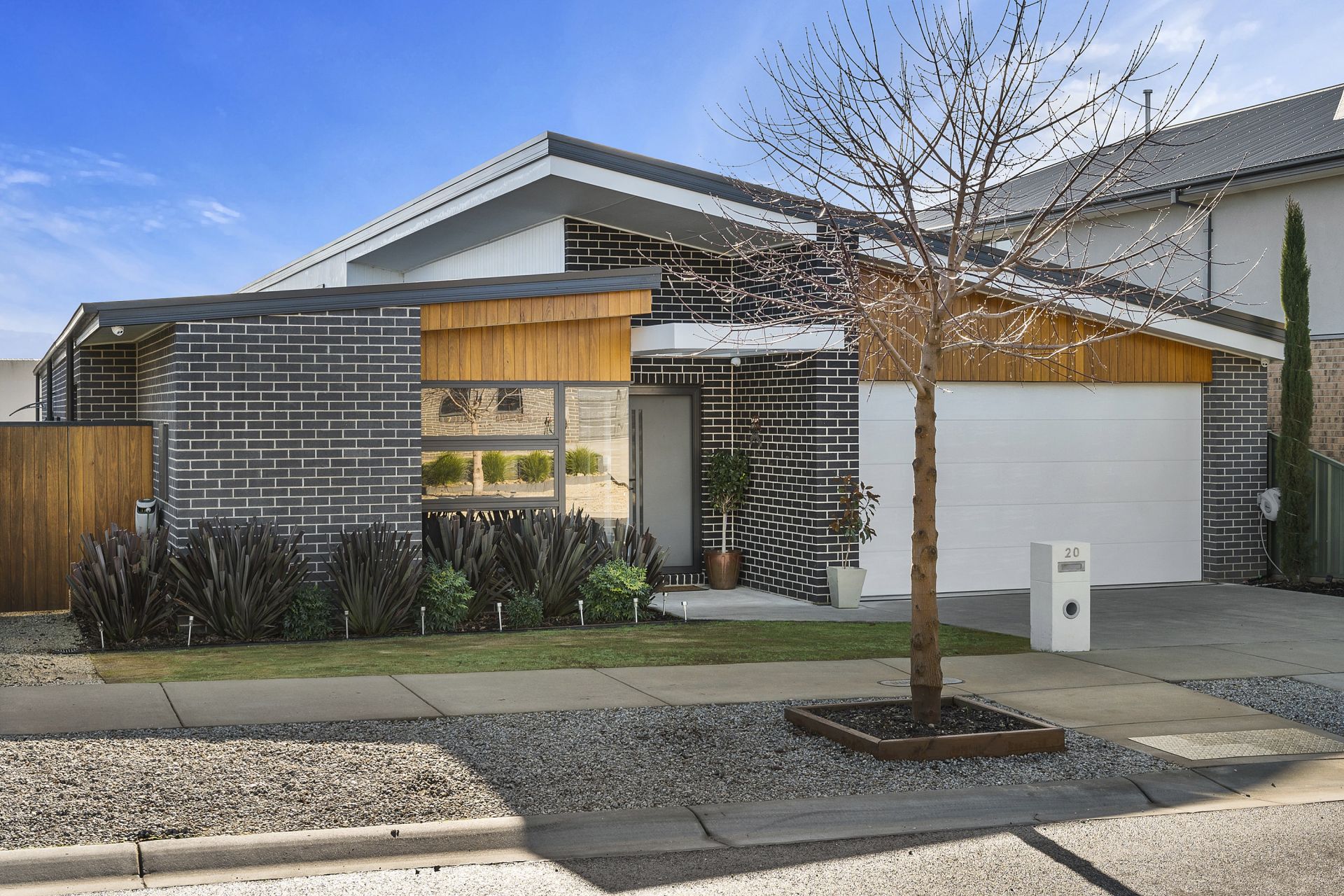 20 Robert Street, Kangaroo Flat, Kangaroo Flat, Kangaroo Flat - Thumbnail 2