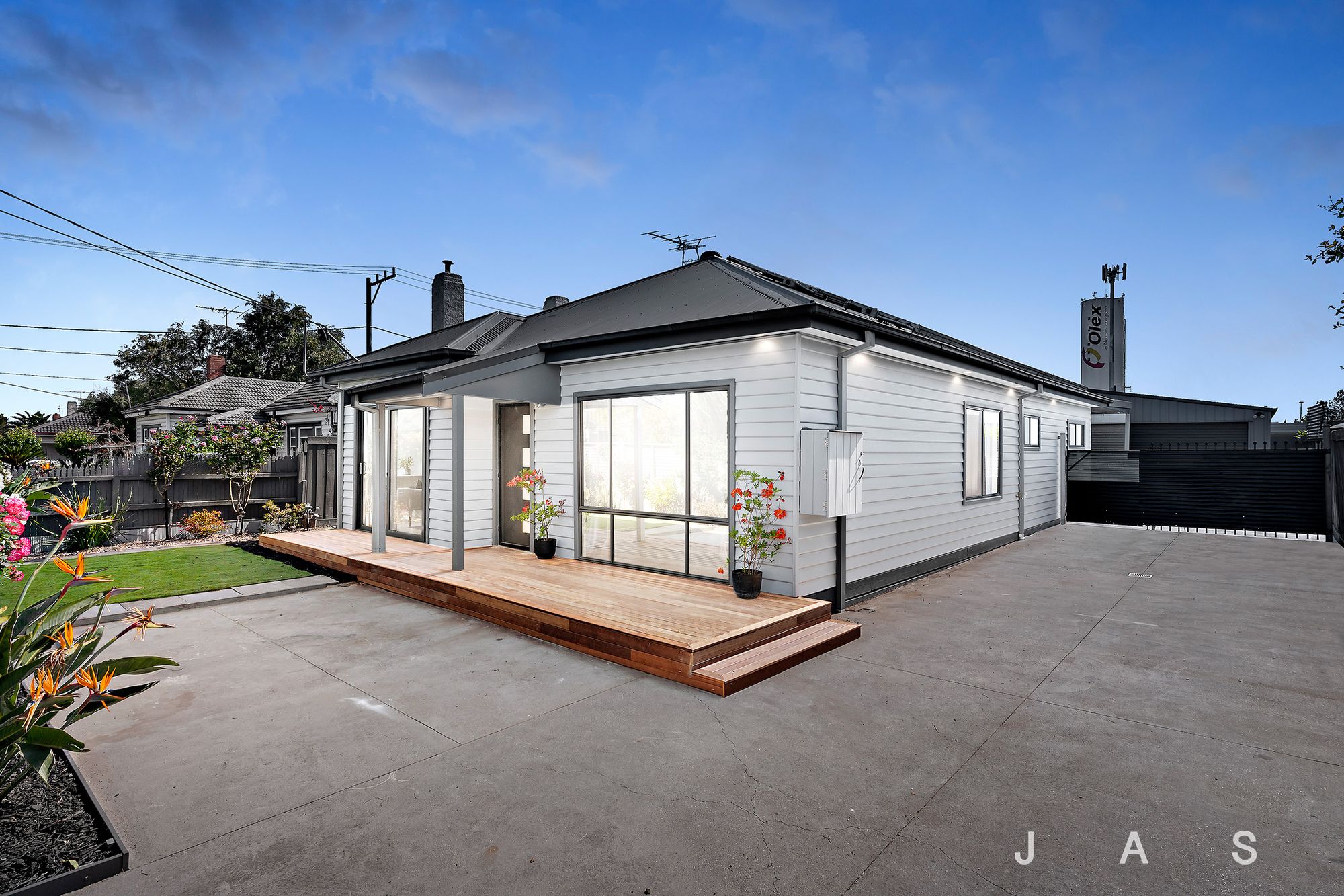 16 Sredna Street, West Footscray, West Footscray - Thumbnail 2