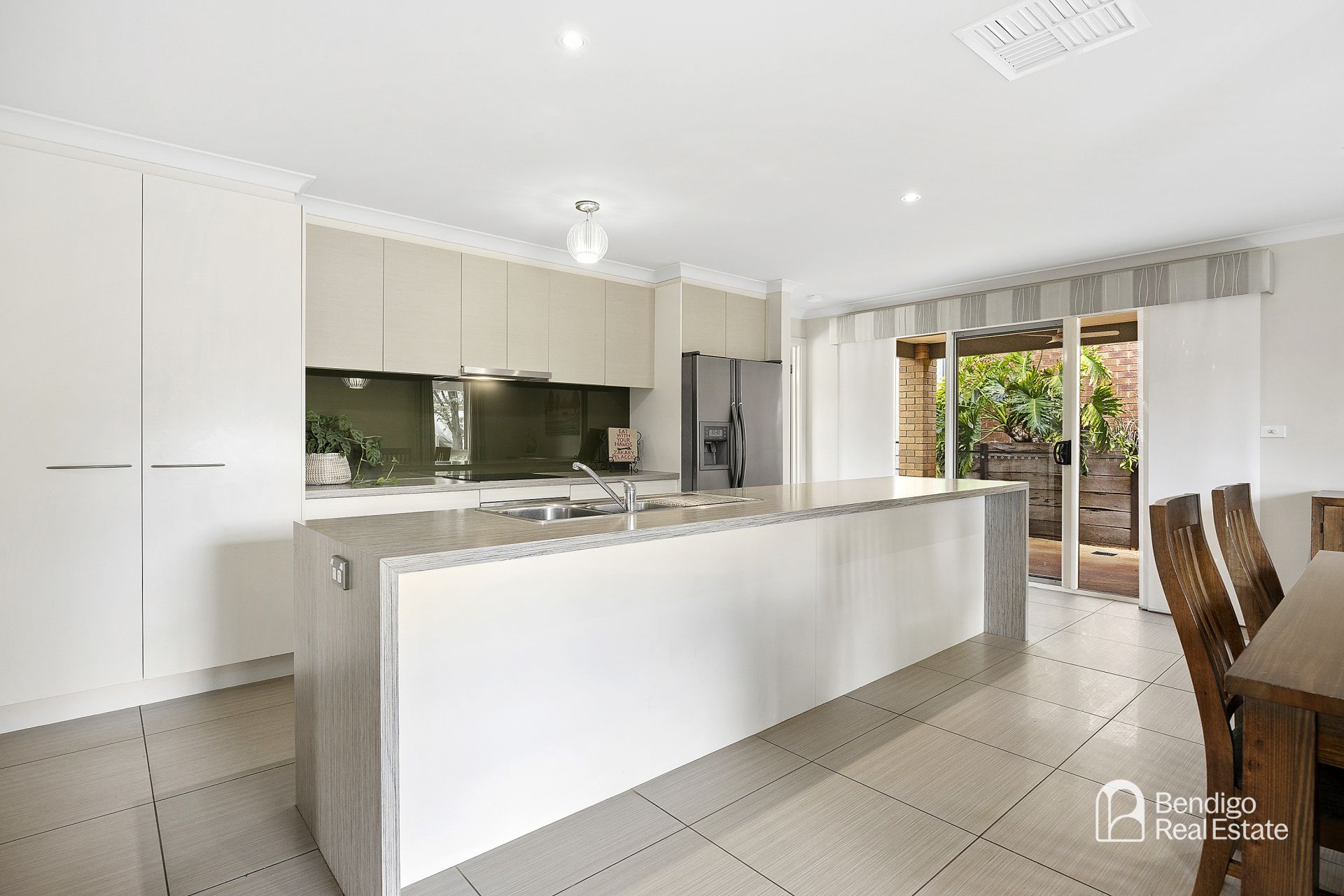 8 Rosemary Court Golden Square VIC, Square - Thumbnail 3