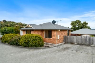Claremont 1/3 Russell Road
