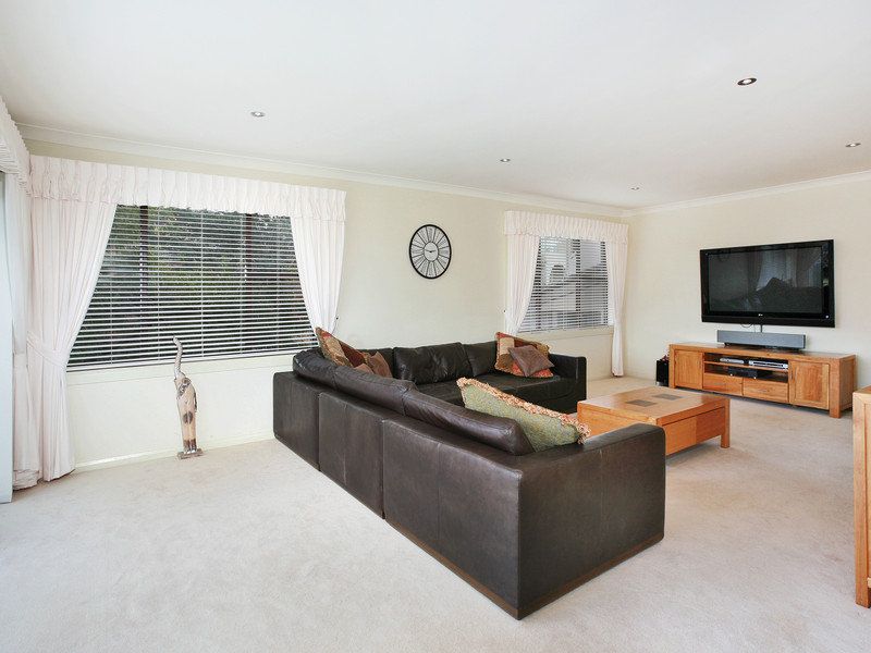 10 Portview Place, BURRANEER, Burraneer - Thumbnail 2