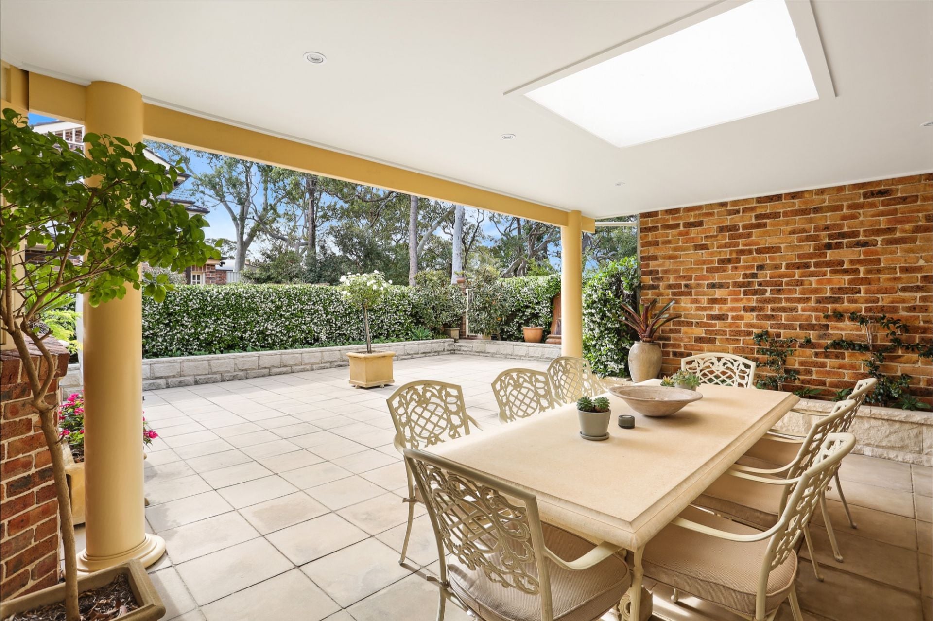 2/42-44 Saunders Bay Road, CARINGBAH SOUTH, Caringbah South - Thumbnail 2