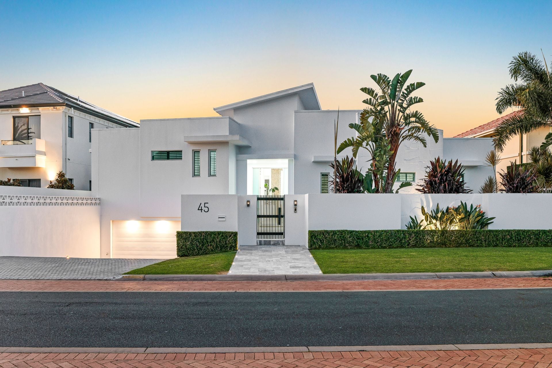 45 Royal Albert Crescent, Sovereign Islands QLD 4216, Sovereign Islands - Thumbnail 2