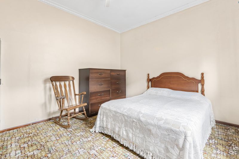 277 Victoria Road, Thornbury