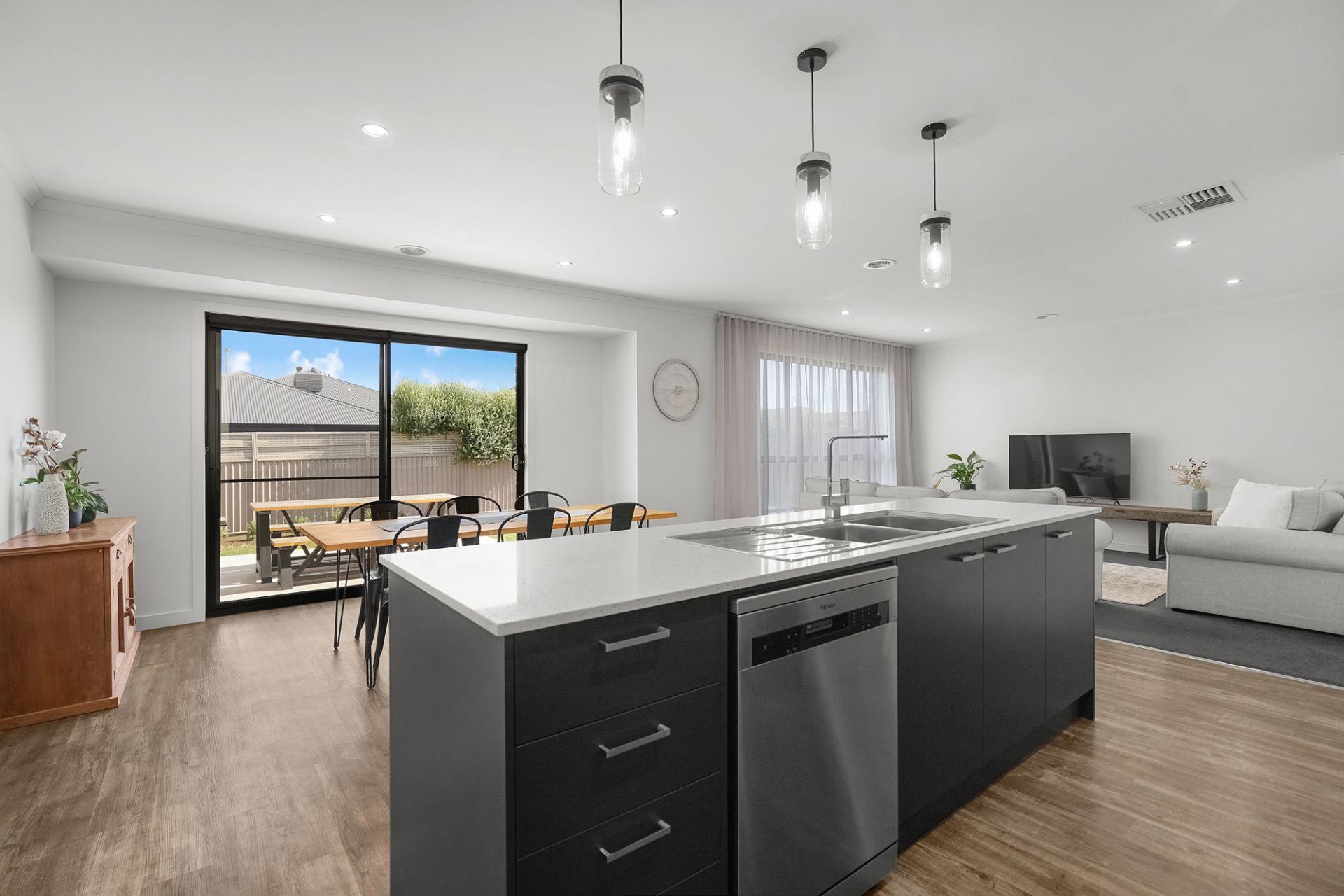 33 Carina Drive, Winter Valley, Winter Valley - Thumbnail 7