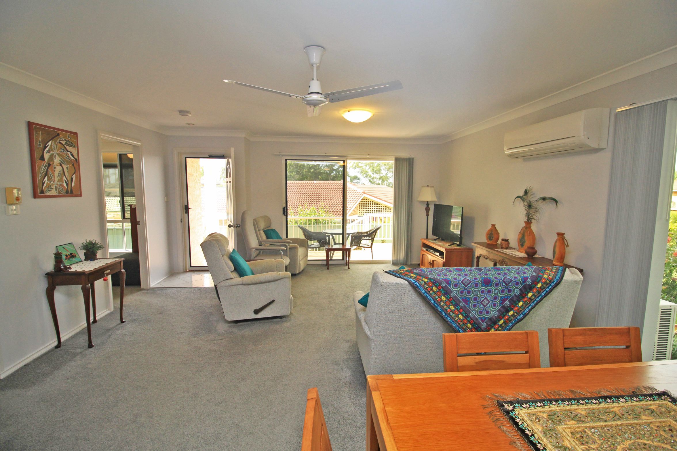 1/28 Blackbutt Crescent, LAURIETON NSW 2443