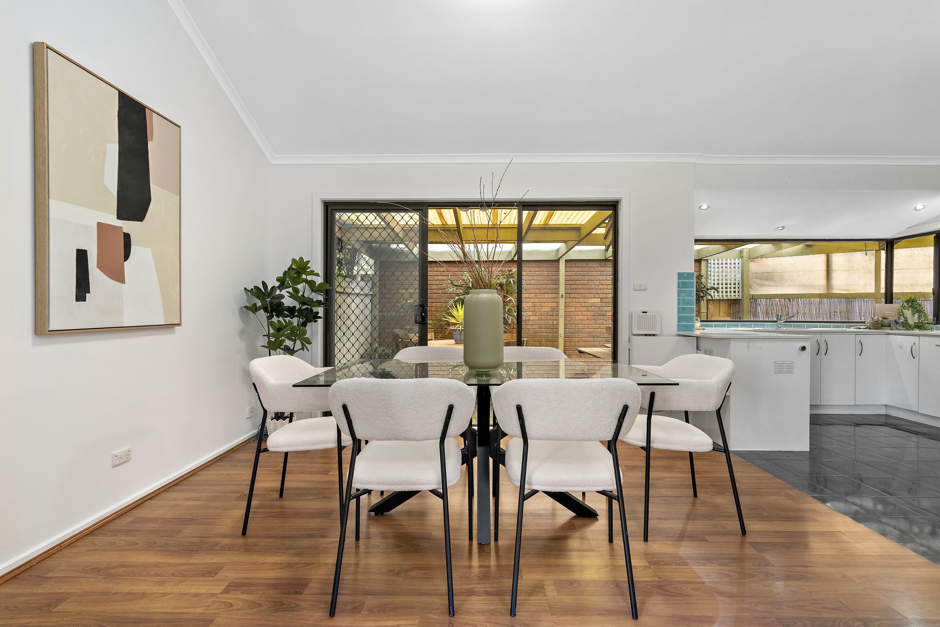 112 Prince Of Wales Avenue, Mill Park, Mill Park - Thumbnail 5