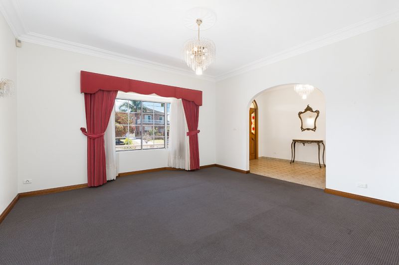 14 Burlington Street, MONTEREY, Monterey - Thumbnail 5