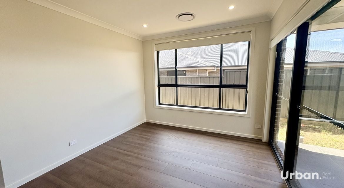 Lochinvar 36 Hewitt Street