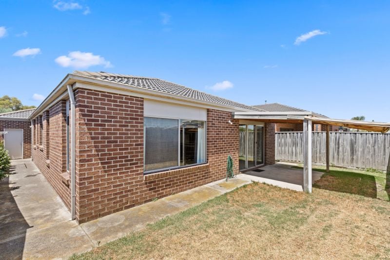 13 Stourhead Avenue, Mernda