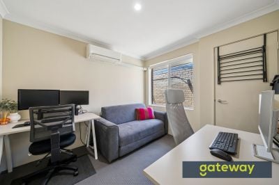 8/39 Barfield Road, Hammond Park