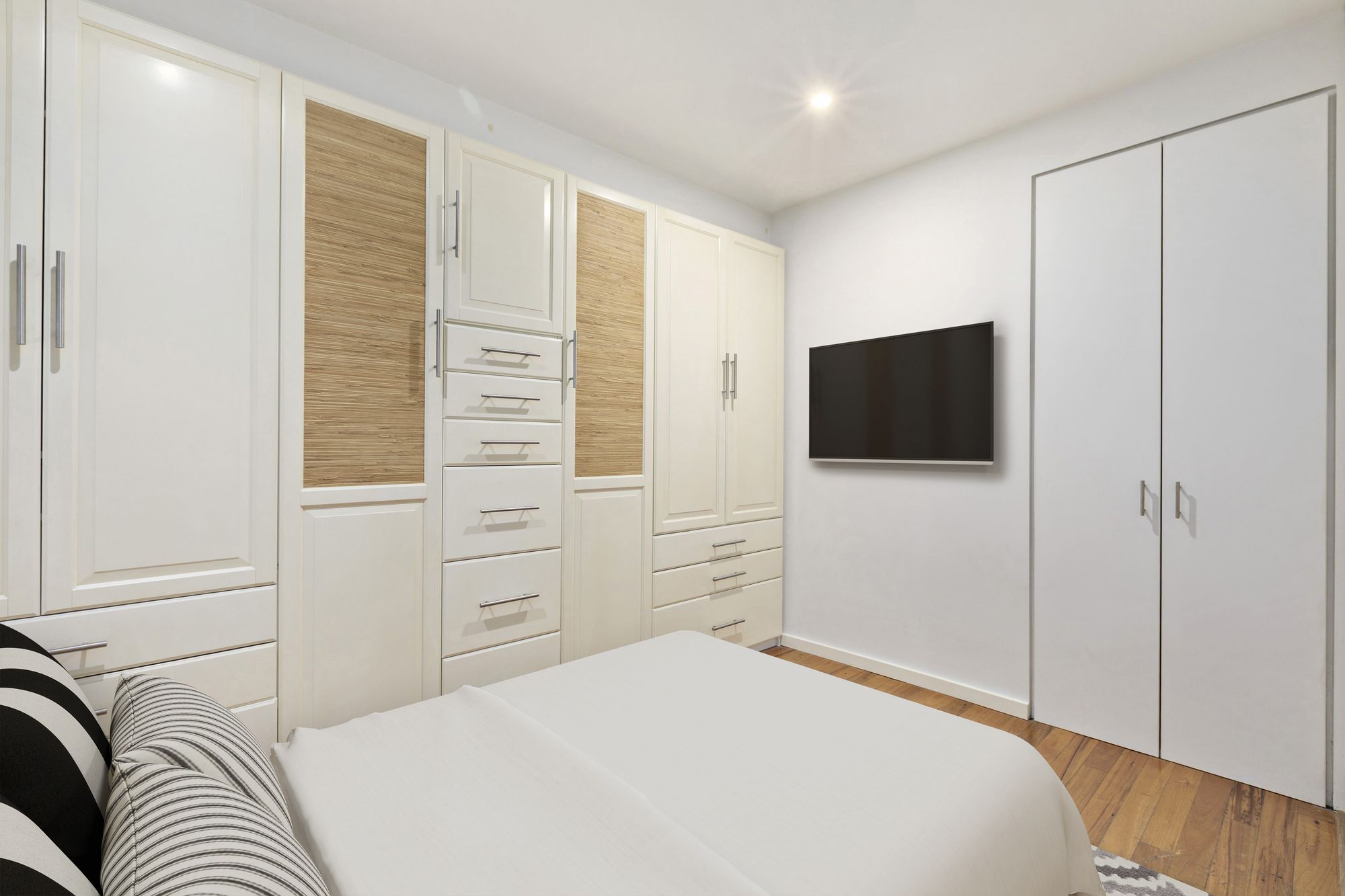 307/57 Bay Street, Port Melbourne, Port Melbourne - Thumbnail 7