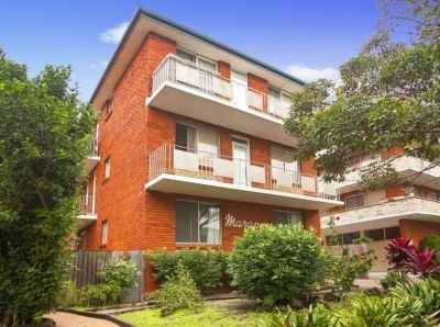 Dee Why - 9/41 Oaks Avenue