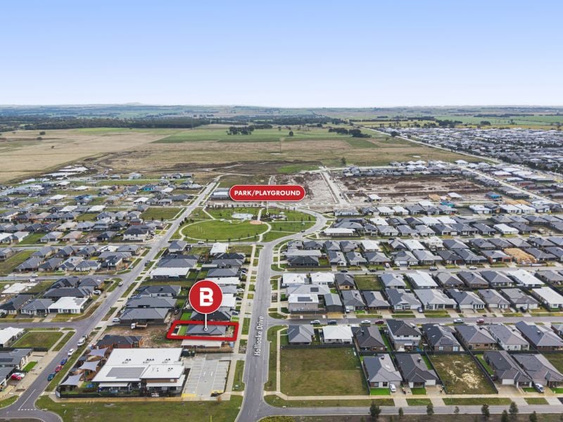 11 Hollioake Drive, Lucas, Lucas - Image 1