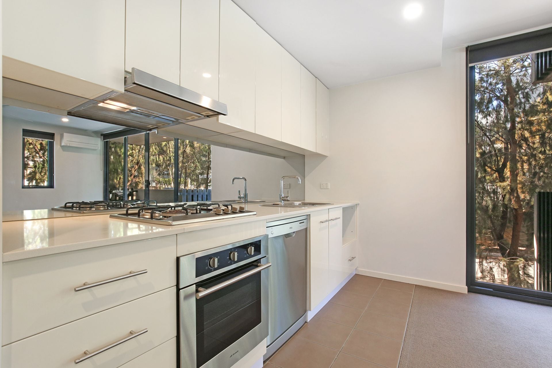 1 bedroom unit!