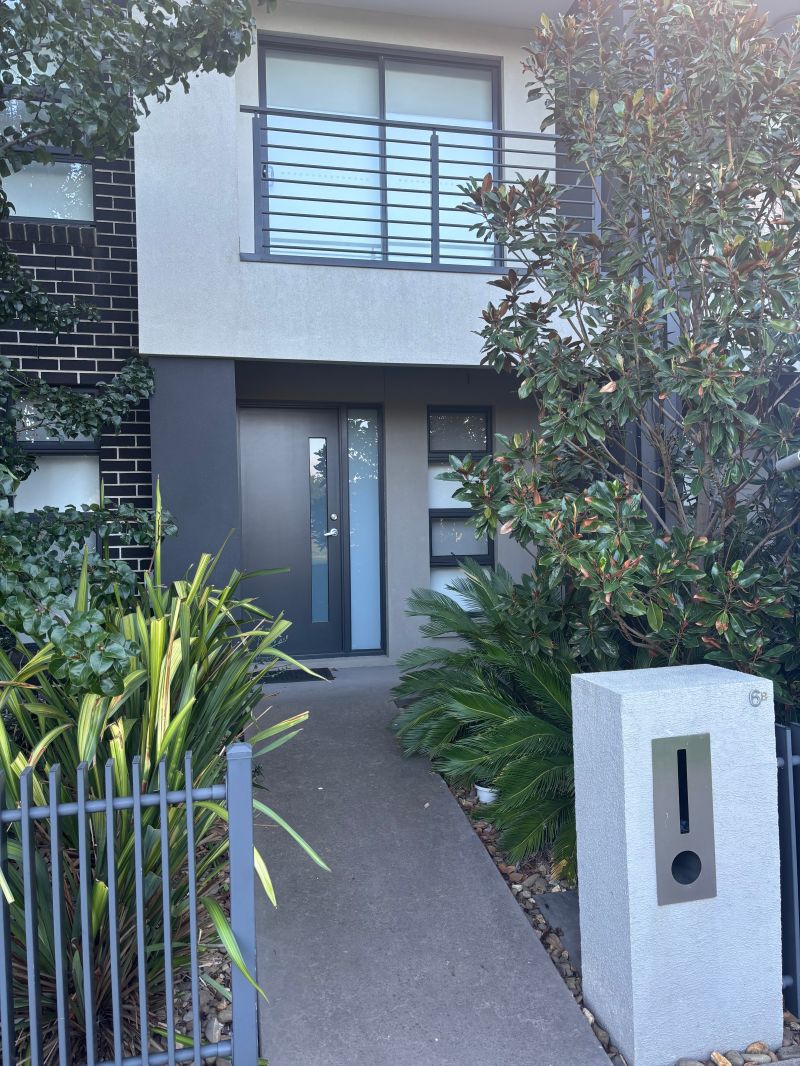 6B Tripani Avenue, Lalor