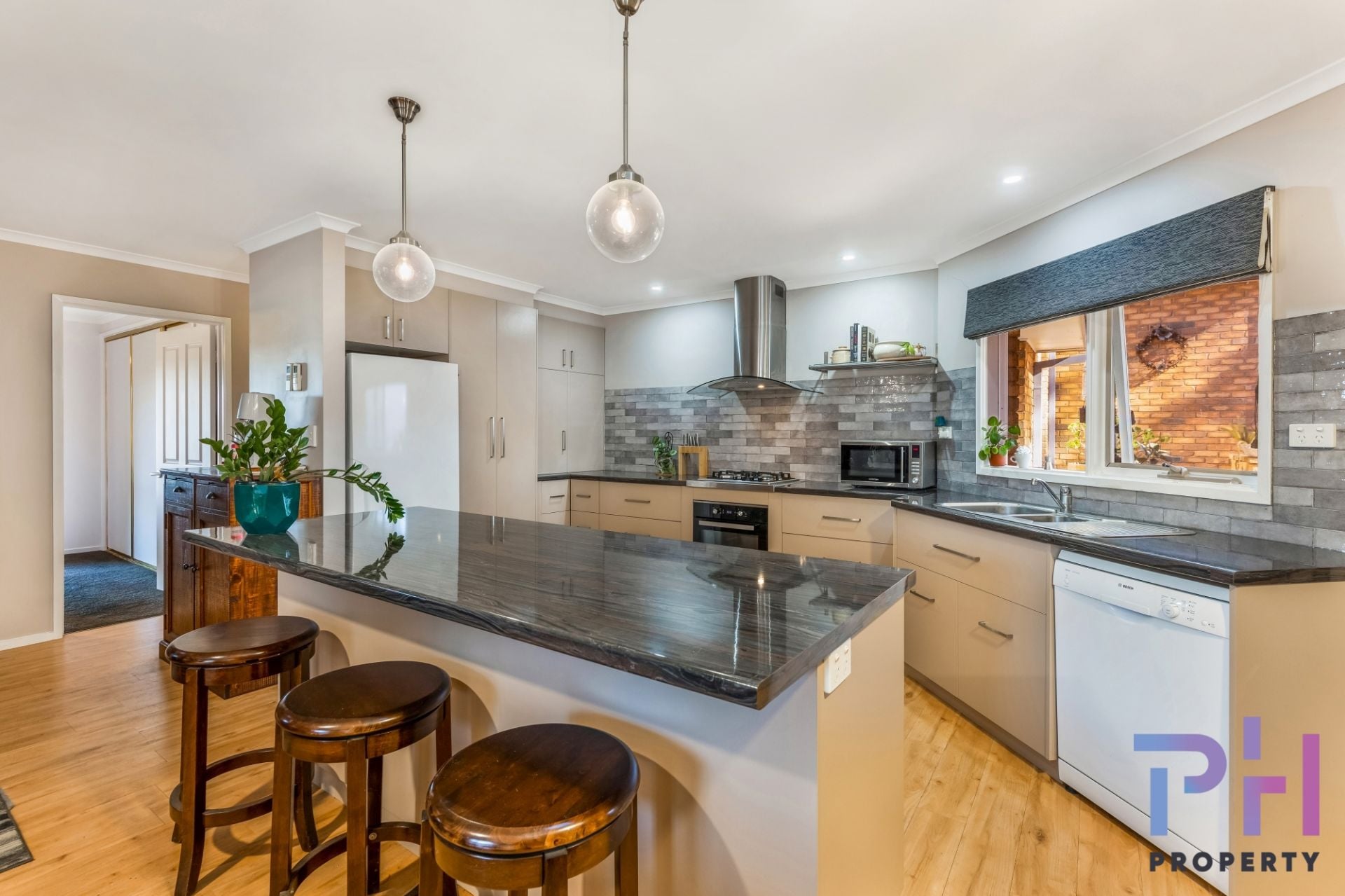 23 Julie Court KANGAROO FLAT VIC, Kangaroo Flat - Thumbnail 4