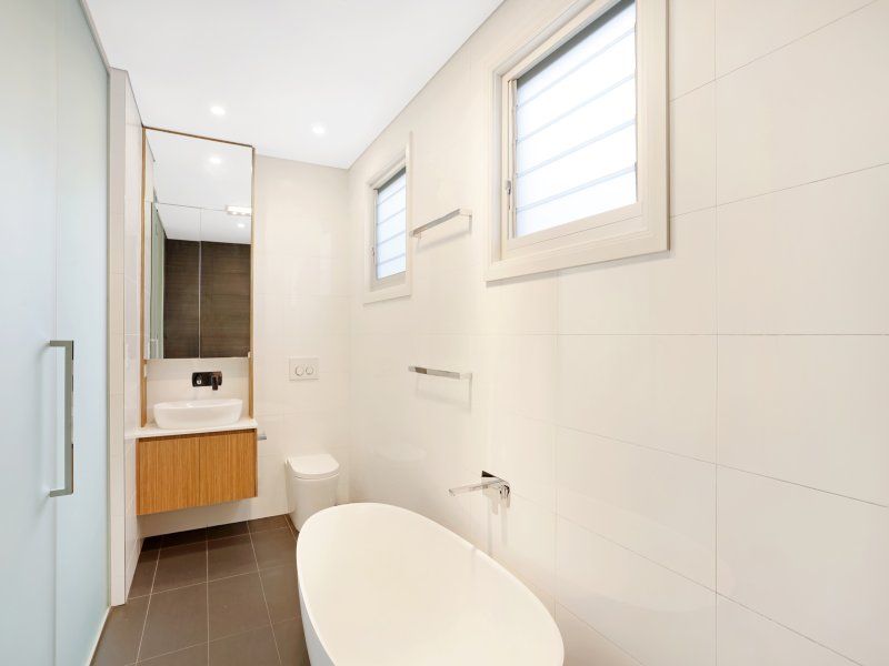 2/137 Kingsway, WOOLOOWARE, Woolooware - Thumbnail 5