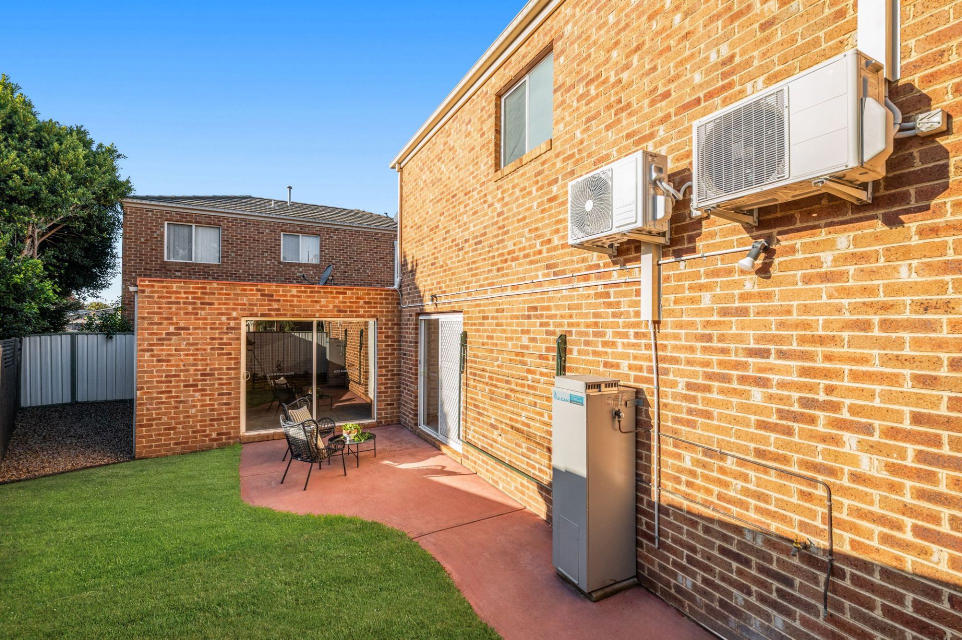 Stylish, Fully Renovated Street-Front Townhome in Prime Lifestyle Location