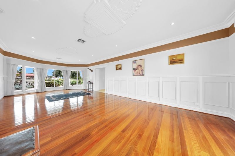 30 Forest Red Gum Drive, Mickleham