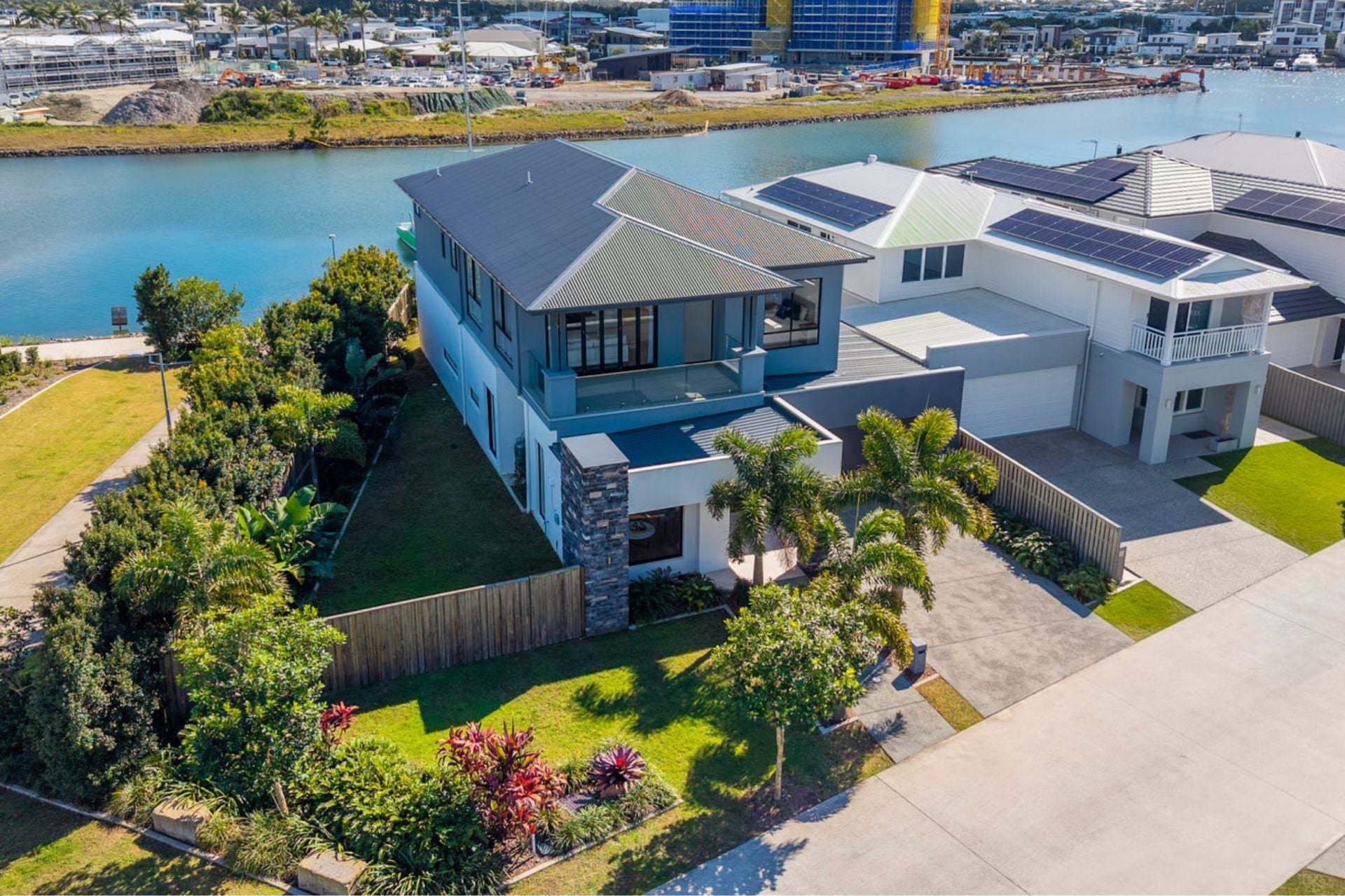 15/1 Lyra Avenue, Hope Island - Image 1