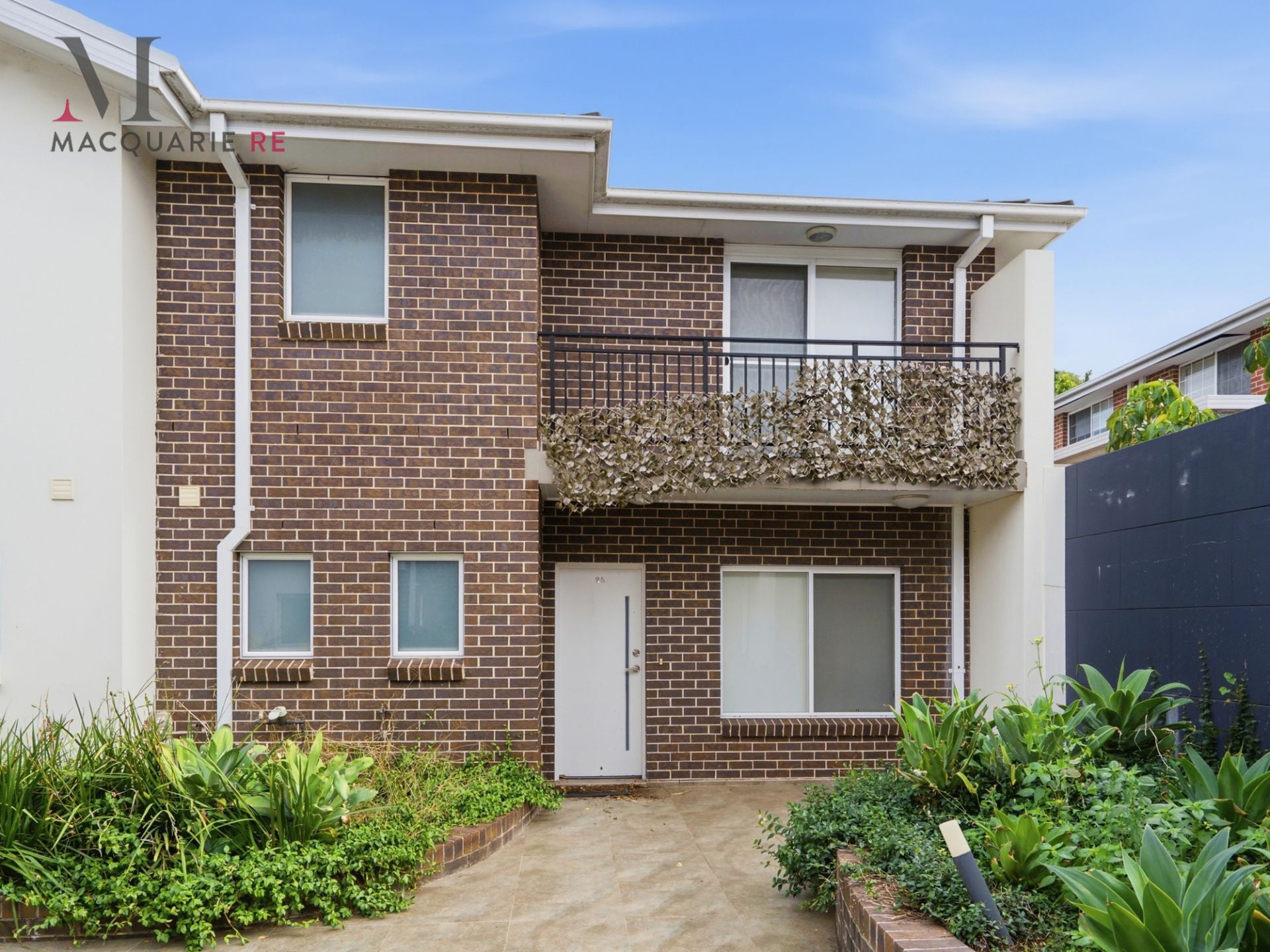 25/10 Old Glenfield Road Casula NSW