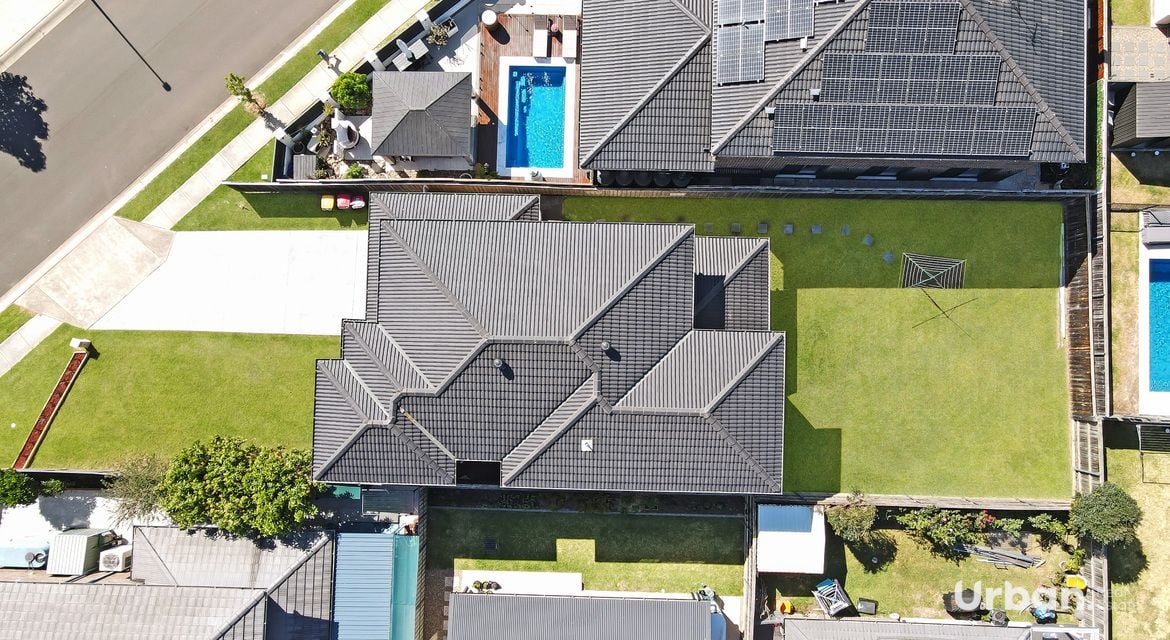 Colebee 5 Segovia Crescent