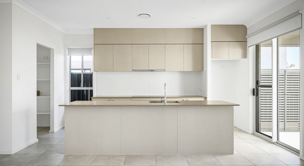 Vineyard 364 Commercial Road