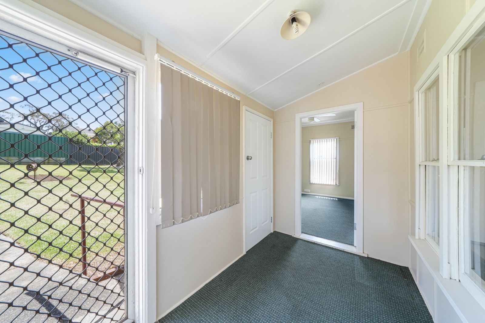 19 Christopher Avenue, Camden, Camden - Thumbnail 8