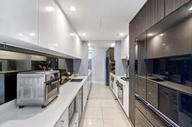 3306/5 Harbour Side Court, Biggera Waters - Thumbnail 8