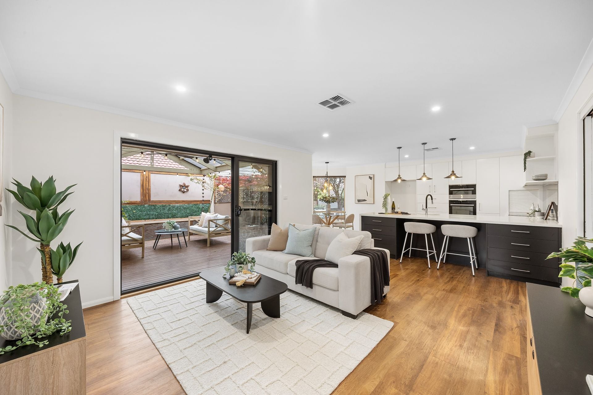 5 Bemm Place, Amaroo ACT, Amaroo - Thumbnail 3