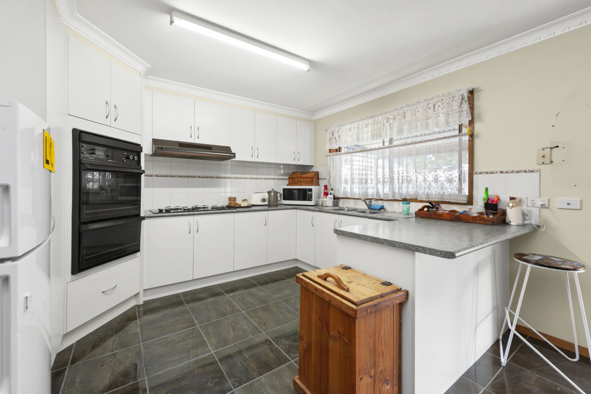 1 Powlett Street, Carisbrook - Thumbnail 5