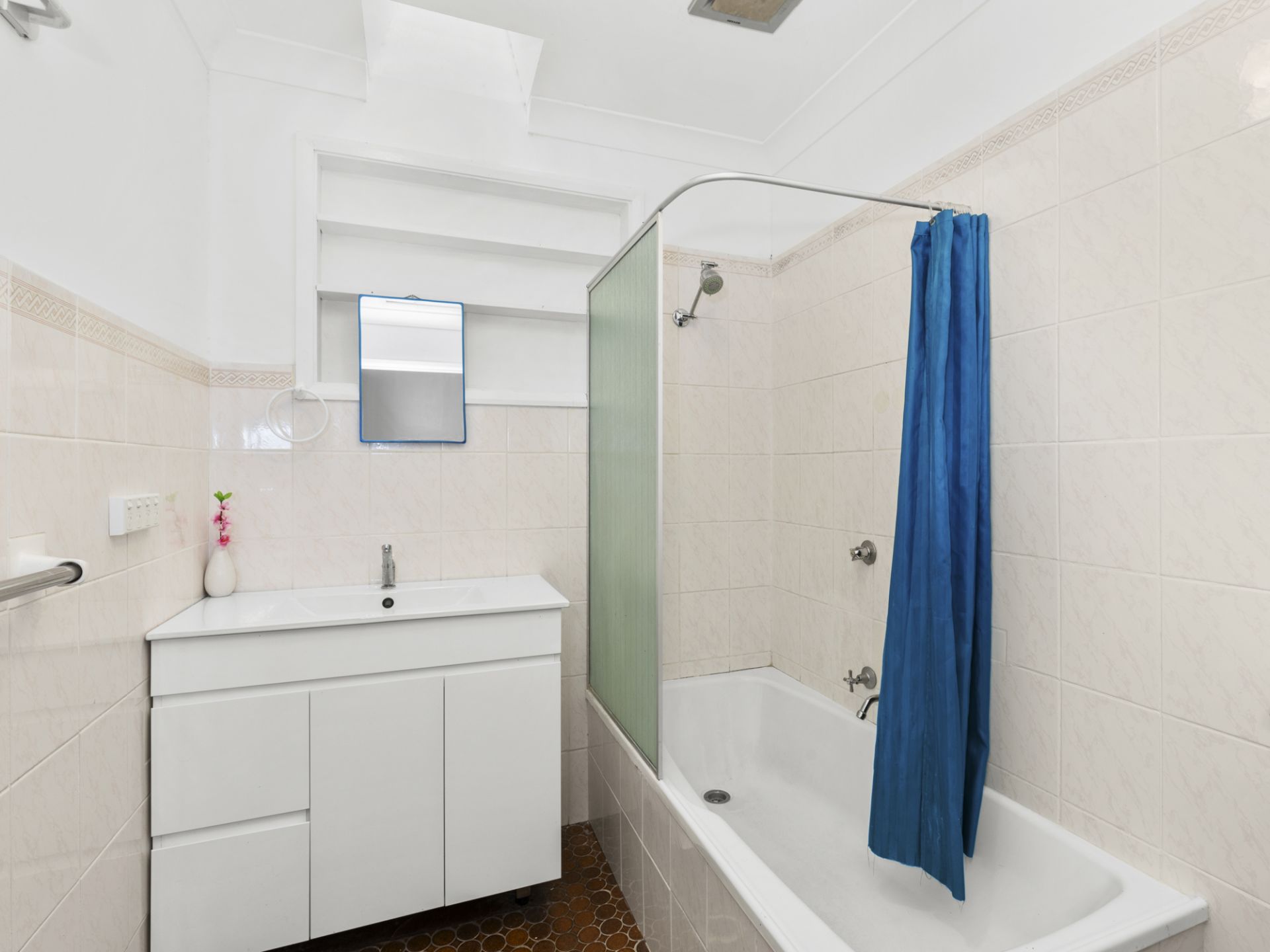 52 Robertson Road, Killarney Vale, Killarney Vale - Thumbnail 6