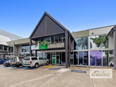OFFICE/SHOWROOM IN THE HEART OF MILTON